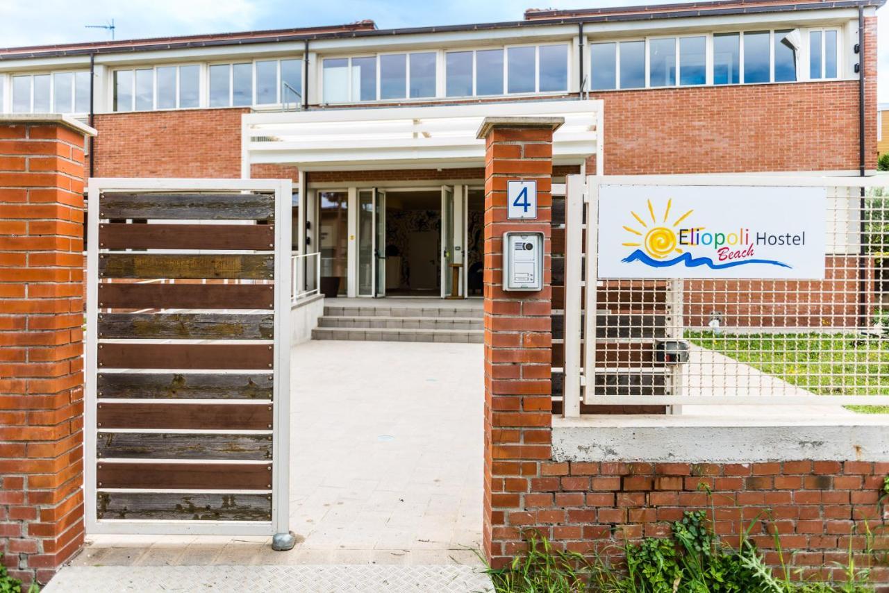 Eliopoli Beach Hostel & Restaurant 티레니아 외부 사진