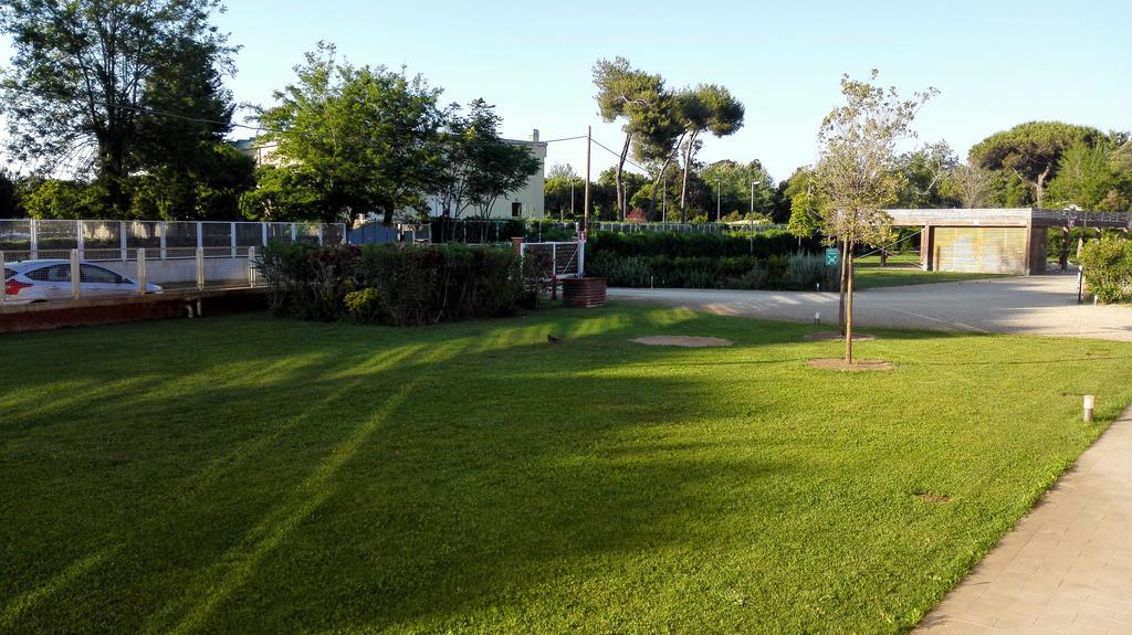 Eliopoli Beach Hostel & Restaurant 티레니아 외부 사진